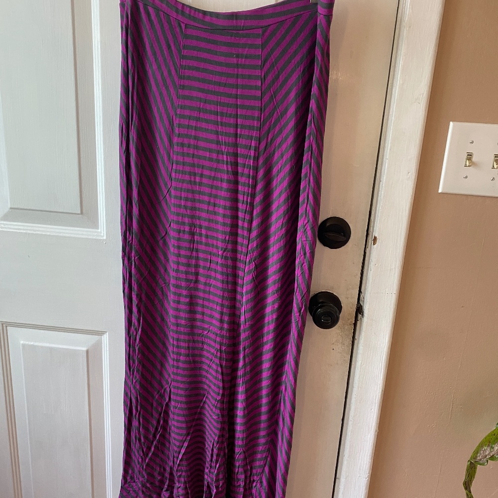 MAXI SKIRT MAGENTA/GRAY STRIPE L